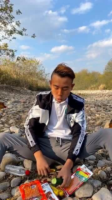 在野吃瓜,揭秘娱乐圈幕后故事  第2张