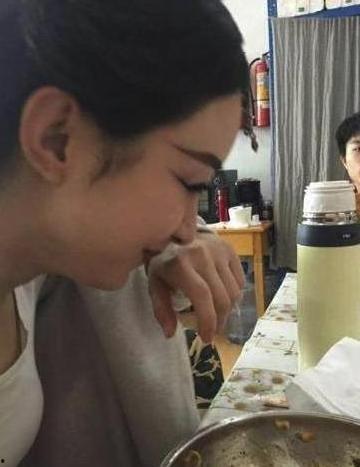 瓜露下怀怎么吃,夏日清凉美食新体验  第2张